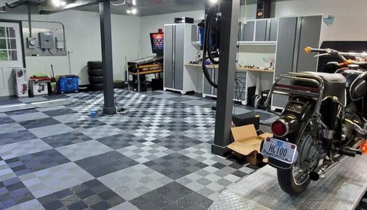 Gres idealnie nadaje się na podłogę garażu dzięki wysokiej trwałości i odporności na oleje